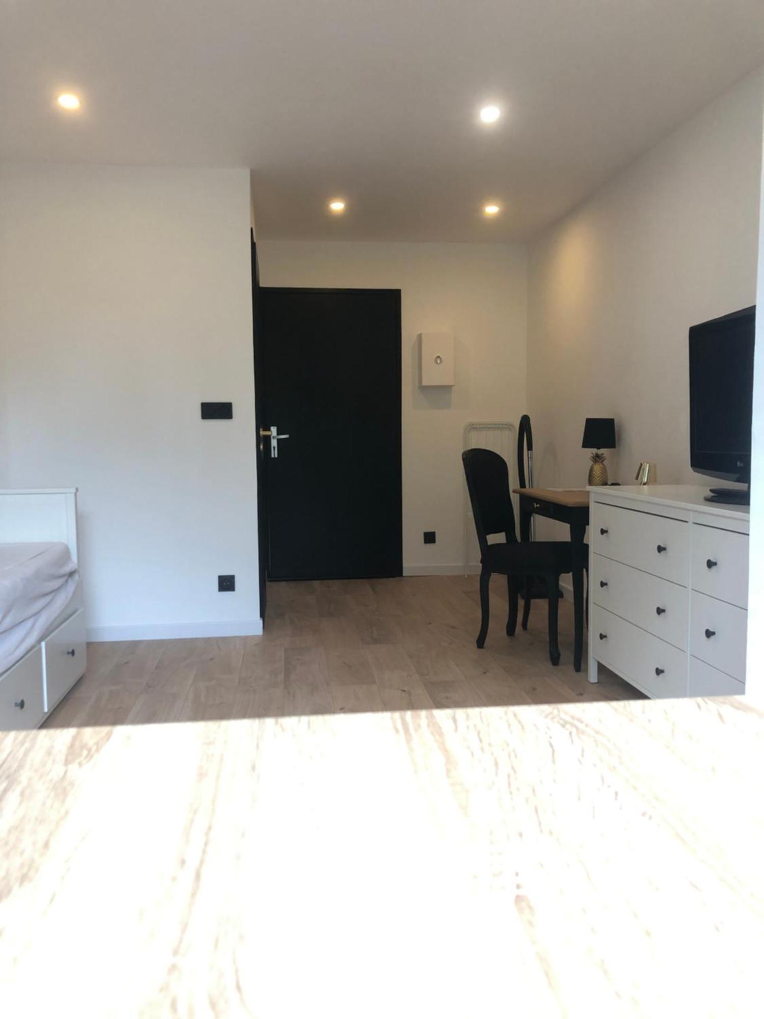 Valeur Sure Sanary Parking Prive Apartment Luaran gambar